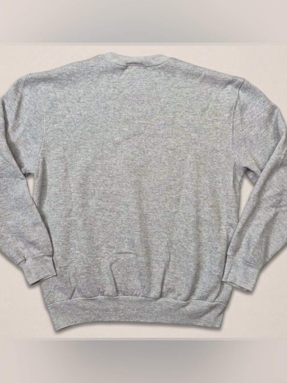 Disneyland Resort Crewneck Sweatshirt Medium Gray Long Sleeve Mickey Mouse Y2K - Picture 3 of 9